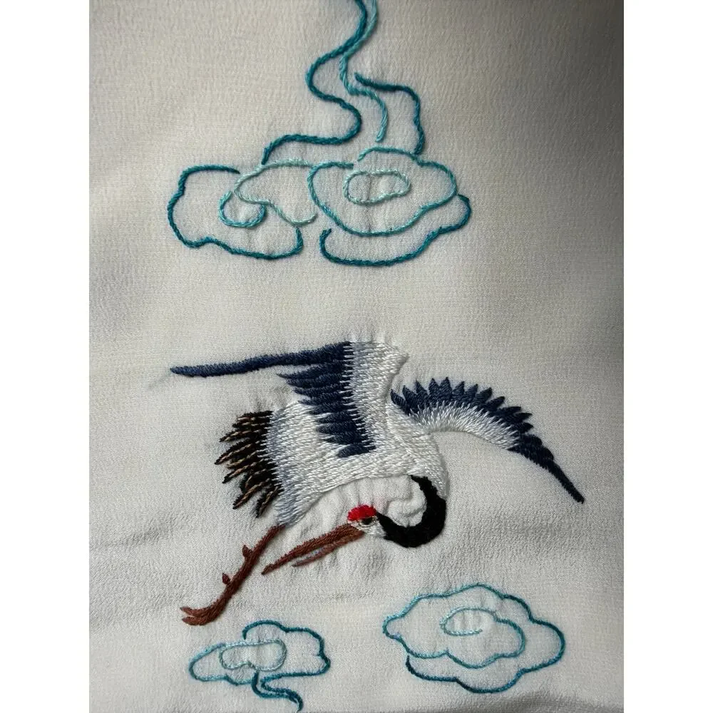 Vintage White Silk Embroidered Table Runner Asian Crane Bird Cloud Fringe 47x10
